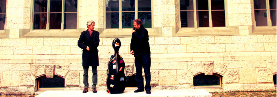 Jazz Bohème Trio zu Dritt Porträt - Cello
